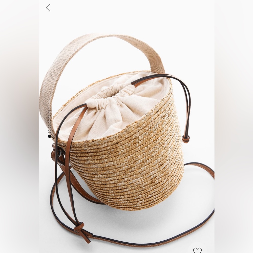 Natural Fiber Bucket Bag
